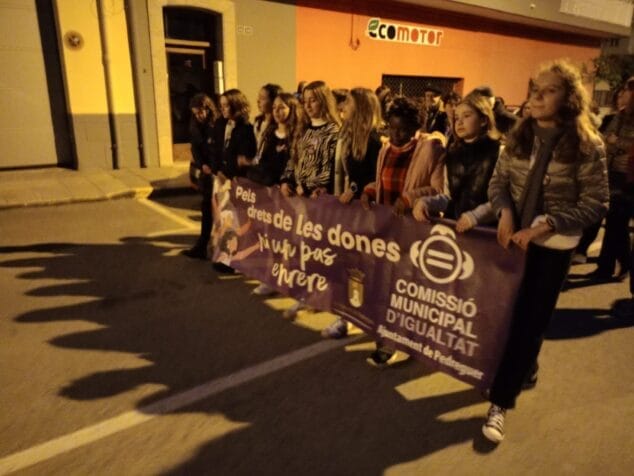 Imagen: Manifestación en Pedreguer por el 8M