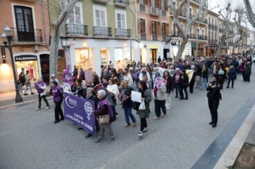 Manifestación por el Día de la Mujer en Dénia 04