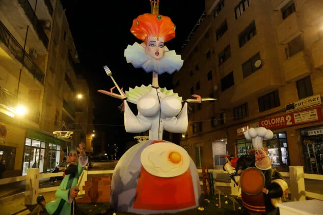 Imagen: Monumento grande de la Falla Campaments de Dénia en 2025