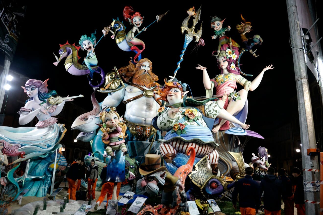 Monumento grande de la Falla Centro de Dénia en 2025