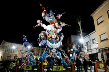 Monumento grande de la Falla Oeste de Dénia en 2025