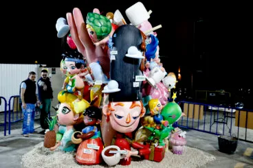 Monumento infantil de la Falla Les Roques de Dénia en 2025