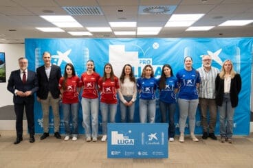Presentación de la gran final Lliga CaixaBank de raspall femení en València