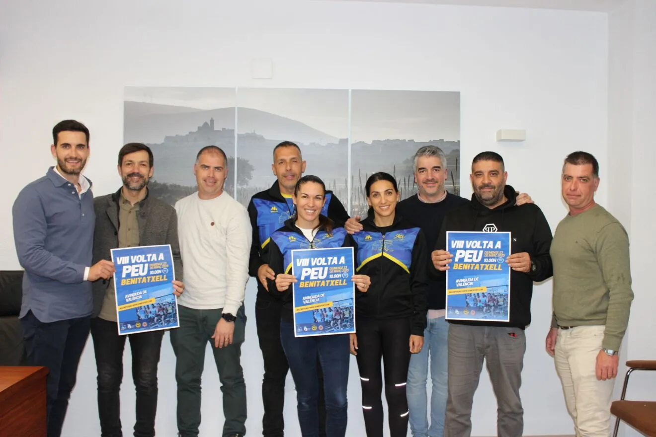 Representantes de la VIIl Volta a Peu de Benitatxell