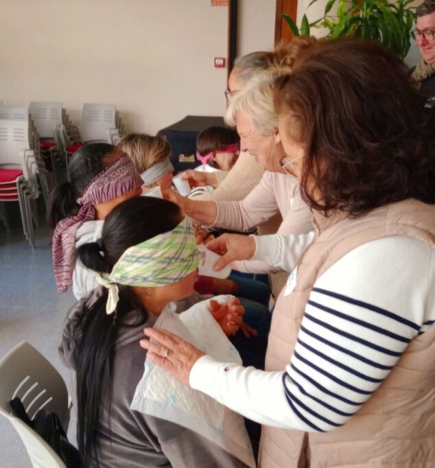 Imagen: Taller 'Cuidem i ens Cuidem' por el Departamento de Salud