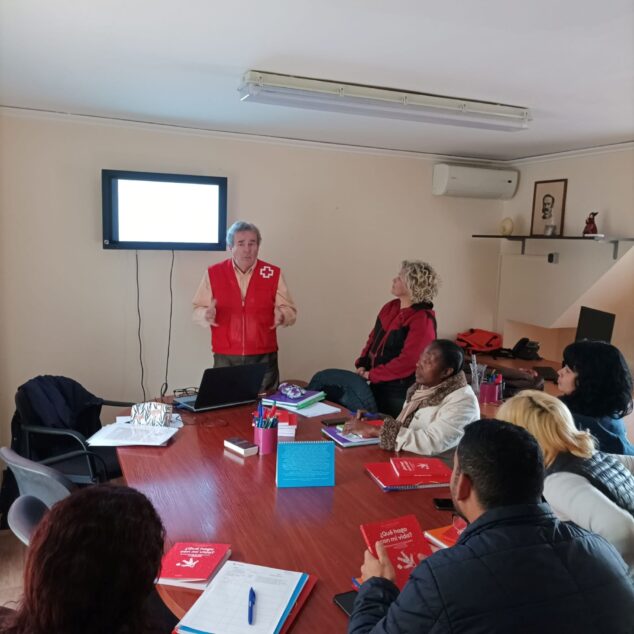 Imagen: Taller de empleo impartido por Cruz Roja en Dénia