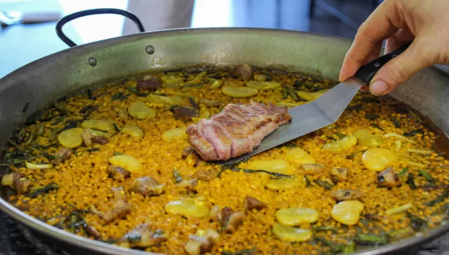 descubre grandes arroces elaborados con los mejores ingredientes