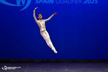 El bailarín de Pego Toni Ferrando ‘volando’ en la Dance World Cup en Burgos