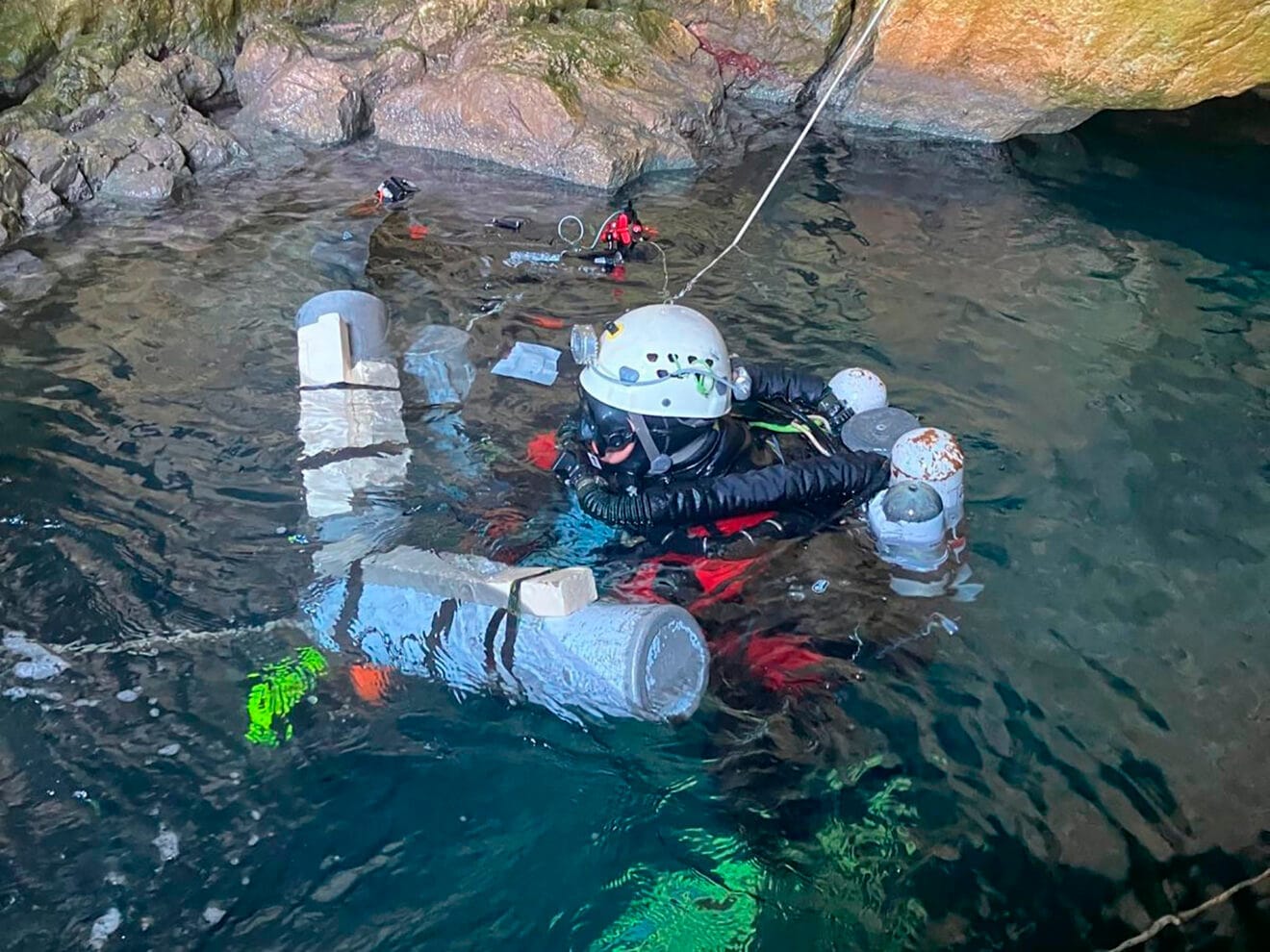 El Grupo de Exploración Moraig bajo las aguas de Benitatxell