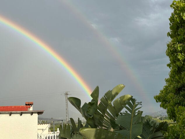 Imagen: Esquina del arcoíris doble en Els Poblets