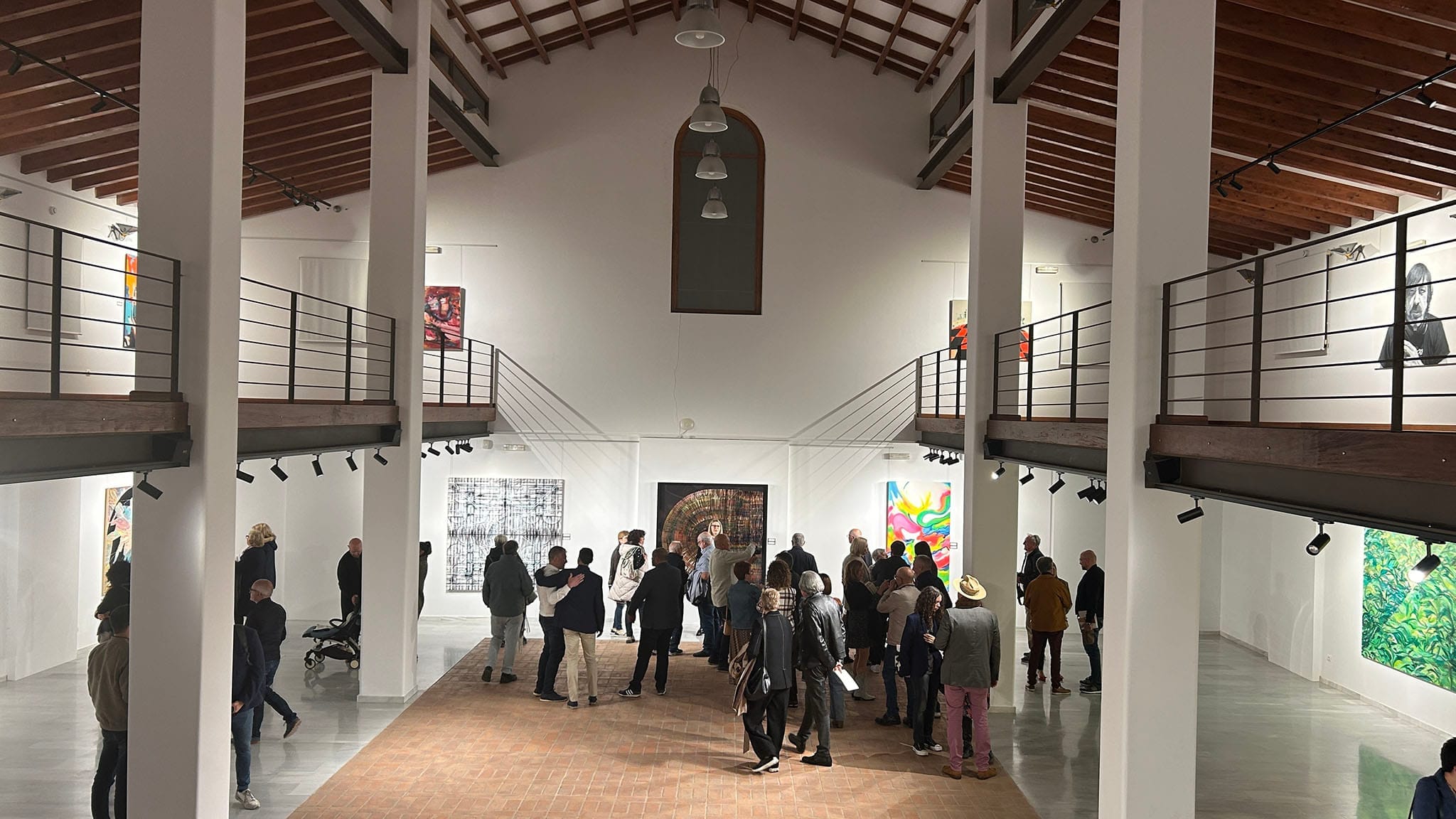 exposicion del certamen de pintura salvador soria en 2024