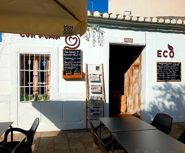 Imagen: Exterior del restaurante Con Alma en Dénia