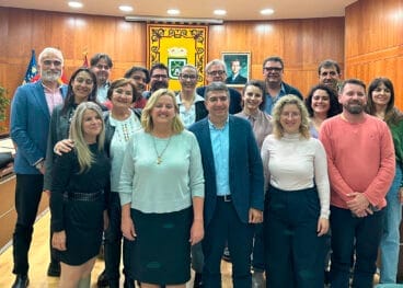 Representantes políticos de Calp y responsables del proyecto del Museu Fester