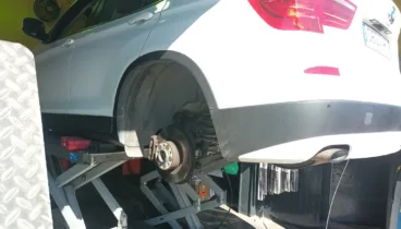 Revisión y mantenimiento de vehículos