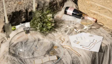 variedad de joyas en montenegro joyeros