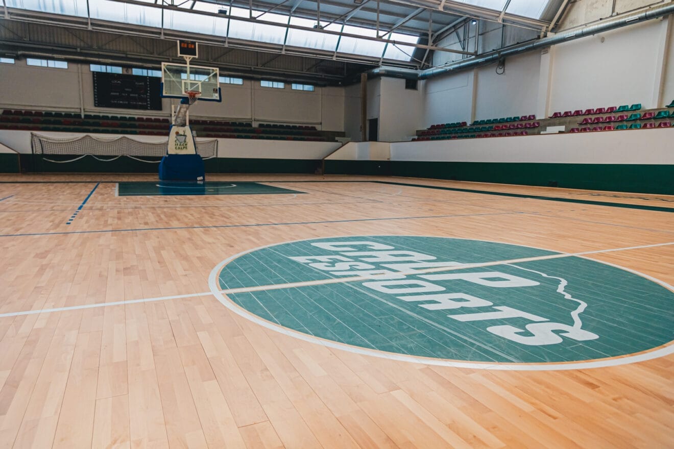 Pista de baloncesto de Calp