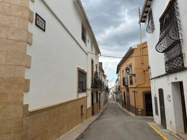 carrer del mig de parcent en 2025