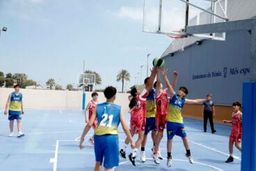 Competiciones del sábado de los Minijocs en Dénia 5