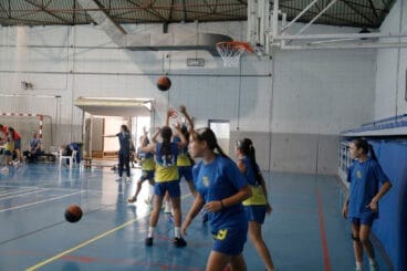 Competiciones del sábado de los Minijocs en Dénia 8