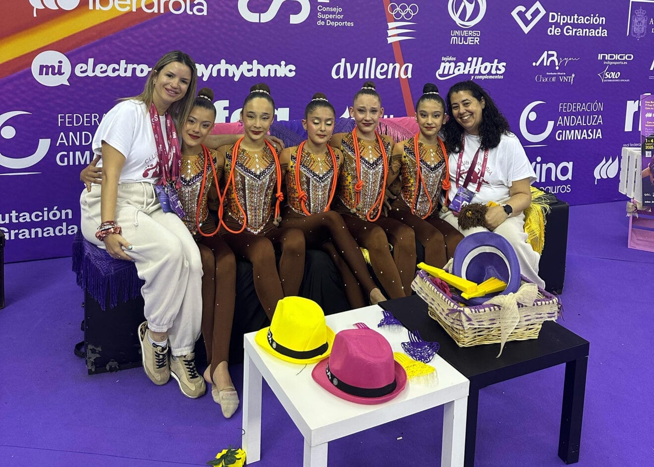 Conjunto del Club de Gimnasia Les Marines de Calp