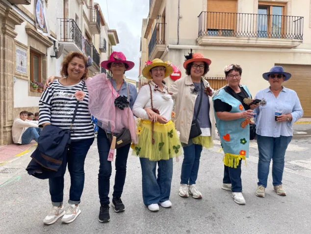 disfraces y concurso de paellas de benitatxell 44