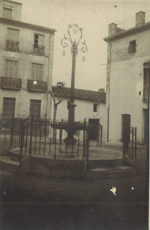fuente de la placa del poble de parcent arxiu municipal de parcent