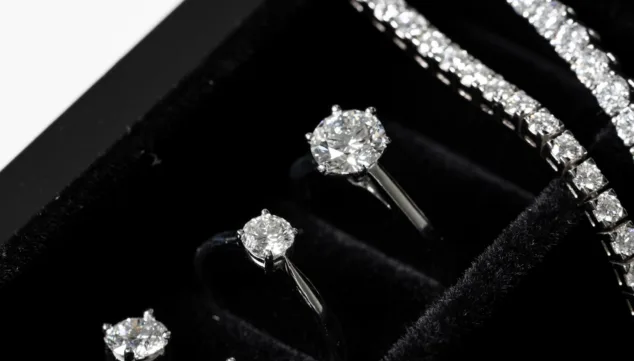 Imagen: Los diamantes sostenibles de la colección de Montenegro