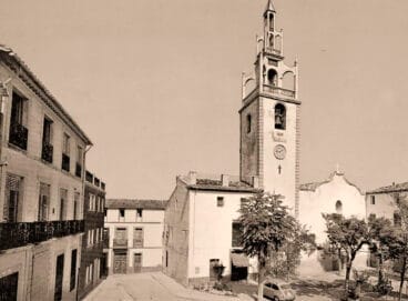Plaça del Poble y la iglesia de la Puríssima Concepció de Parcent – Arxiu Municipal de Parcent