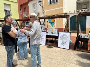 Primer Mercat d’Art en Els Poblets en mayo de 2025 09