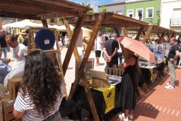 Primer Mercat d’Art en Els Poblets en mayo de 2025 49