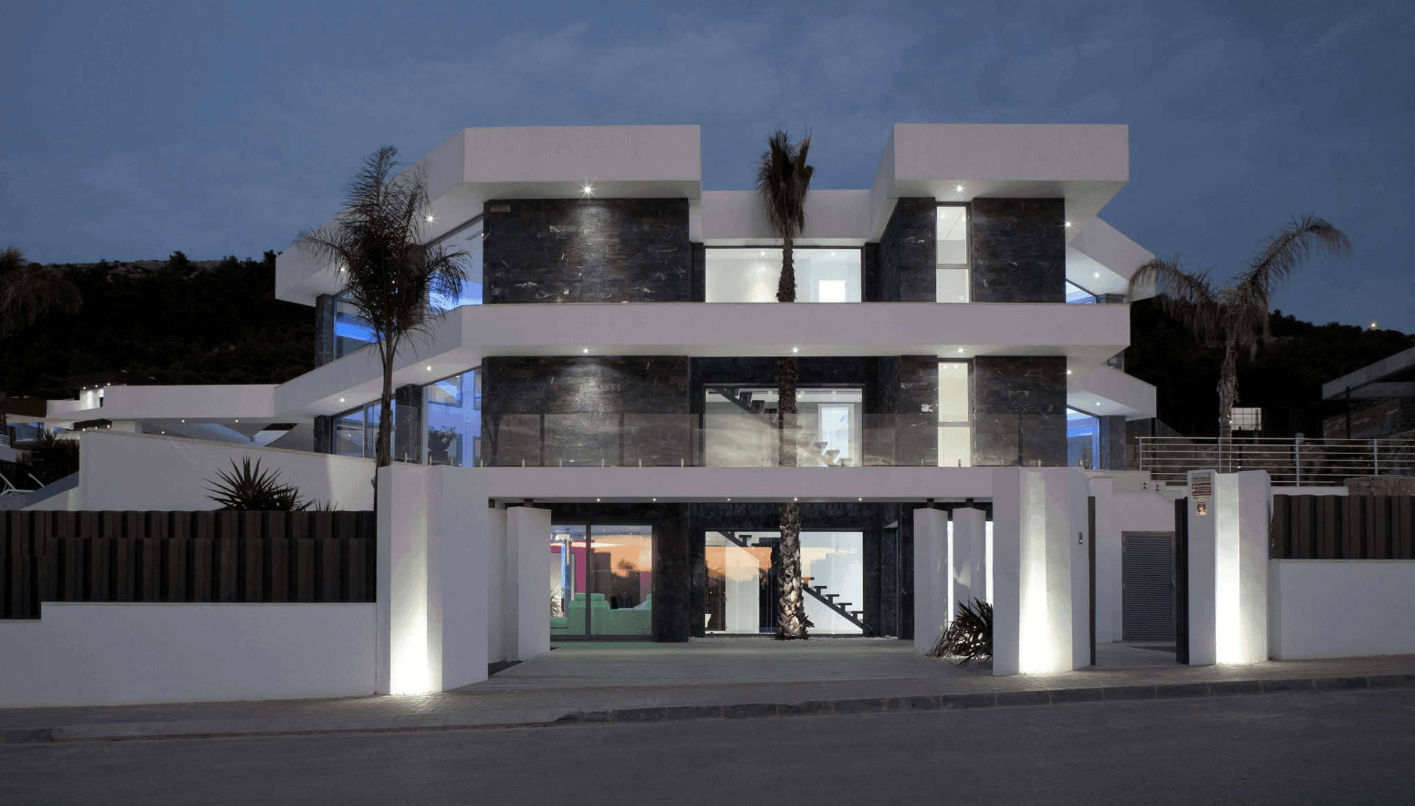 Villa Prometheus: avant-garde architecture on the Costa Blanca ...