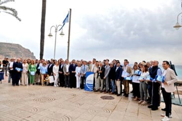 Xàbia acoge la entrega de banderas azules 2025 (40)