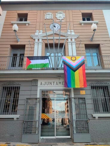 Bandera palestina en al Ayuntamiento de Pedreguer