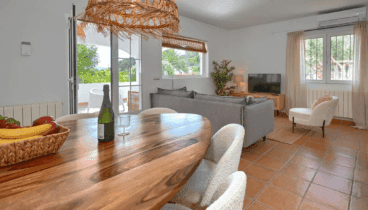 Comodidad y estilo en el corazón de la villa