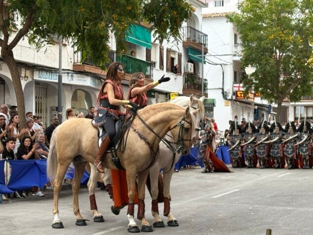 desfile moros y cristianos moraira 2025 142