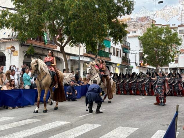 desfile moros y cristianos moraira 2025 144