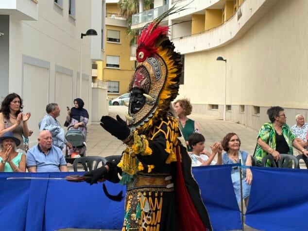 desfile moros y cristianos moraira 2025 87