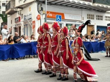 Desfile Moros y Cristianos Moraira 2025 (91)