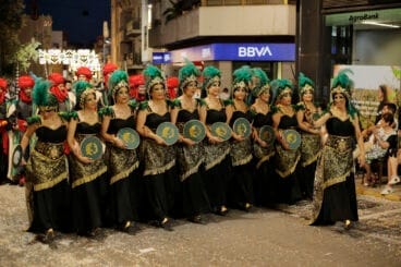 Escuadra de mujeres de la Filà Coscolls