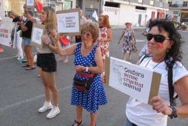 Manifestación antitaurina en Ondara en junio 2025 01