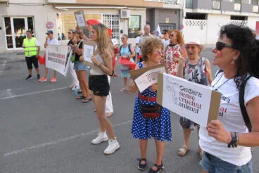 Manifestación antitaurina en Ondara en junio 2025 02