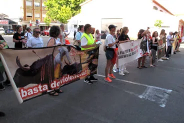 Manifestación antitaurina en Ondara en junio 2025 08