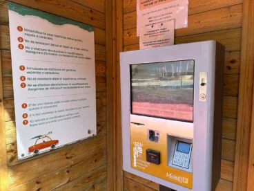 Sistema de pago del parking de la cala Moraig de Benitatxell