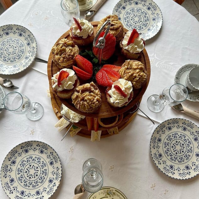 Imagen: Tablas de Cappuccino Coffee Shop en Orba