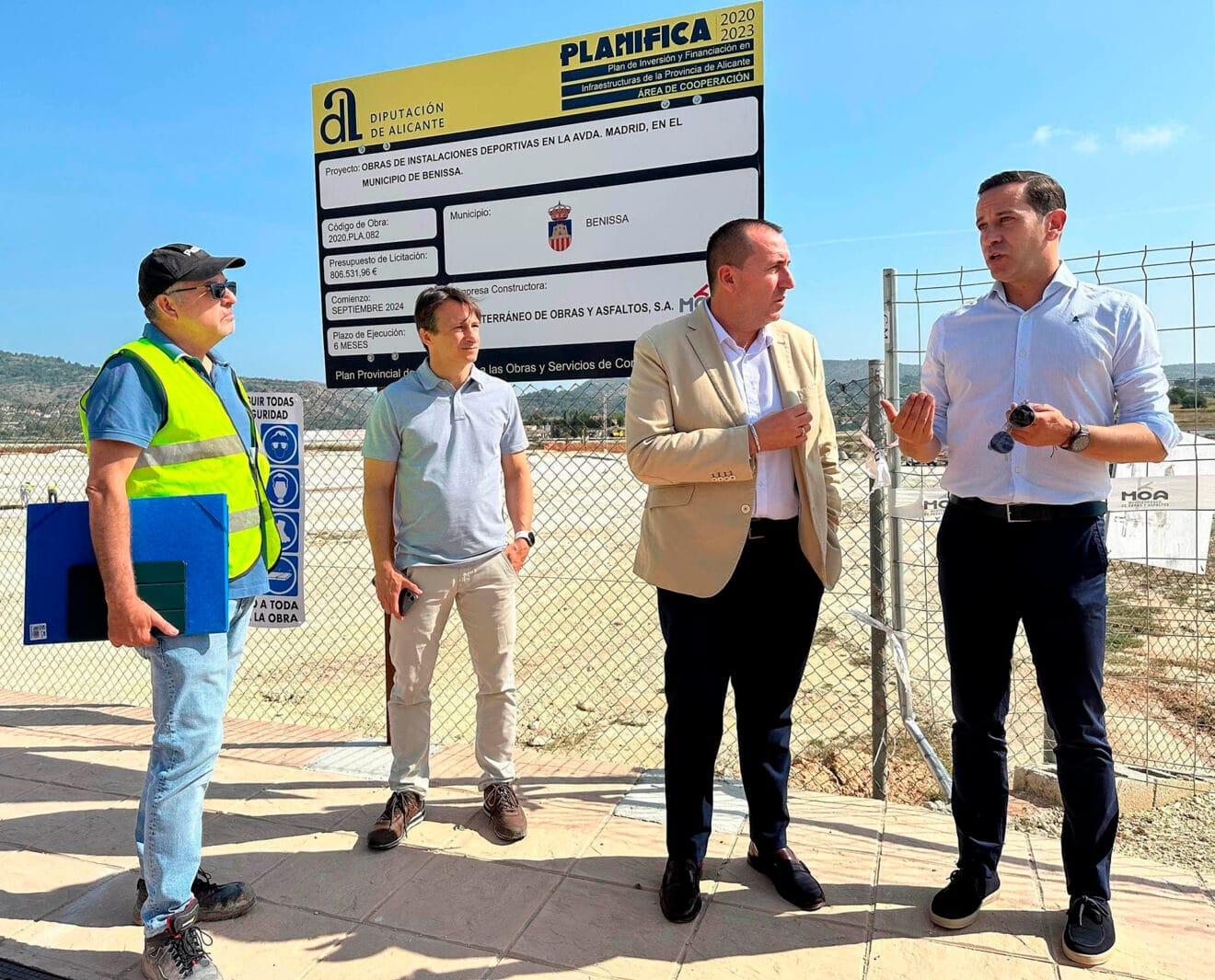 Visita del diputado de Infraestructuras, Antonio Bernabeu, a Benissa