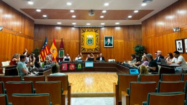 votacion en el pleno del ayuntamiento de calp de la mocion de somos calpe