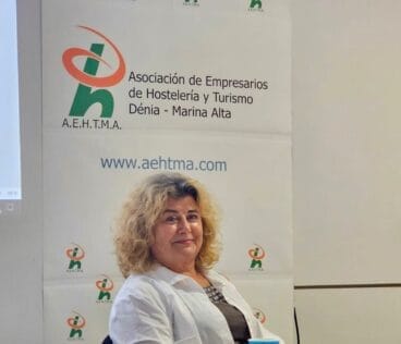 Amor Lydia López Peligero, nueva presidenta de Aehtma