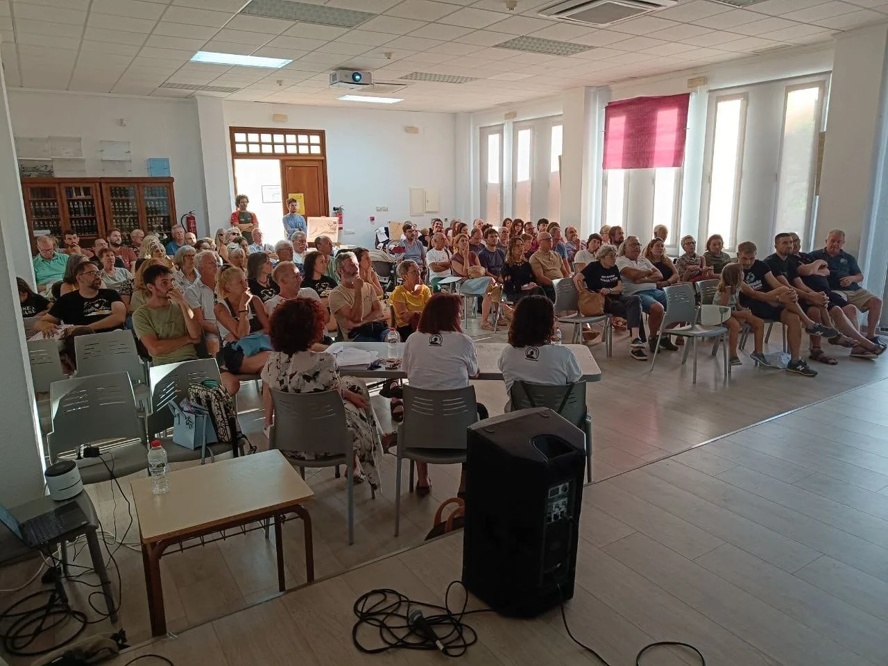 asamblea informativa salvem la vall