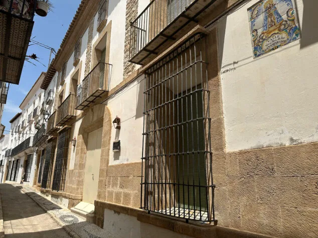 Imagen: Calle del centro histórico de Benissa