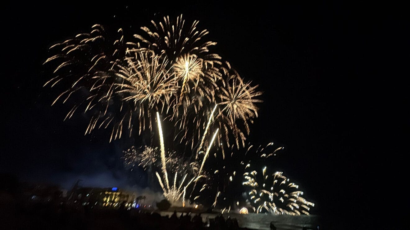 Castillo de fuegos por la Virgen del Carmen en Moraira 2025 14